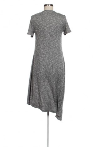 Рокля Mango, Размер S, Цвят Многоцветен, Цена 27,99 лв.