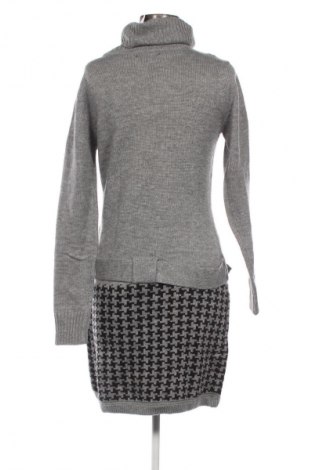 Рокля Melrose, Размер L, Цвят Многоцветен, Цена 22,99 лв.