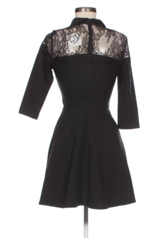 Sukienka Miss Chic, Rozmiar S, Kolor Czarny, Cena 45,99 zł