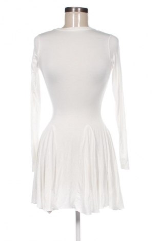Рокля Miss Rosier, Размер S, Цвят Бял, Цена 130,07 лв.