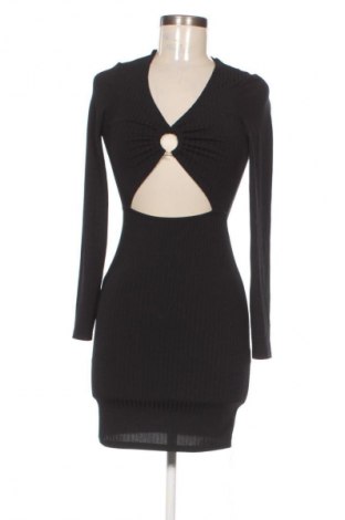 Ruha Missguided, Méret M, Szín Fekete, Ár 3 469 Ft