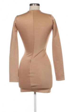 Рокля Missguided, Размер S, Цвят Бежов, Цена 39,15 лв.