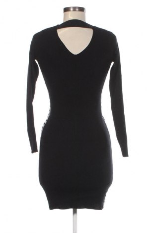 Рокля Moewy, Размер S, Цвят Многоцветен, Цена 17,99 лв.