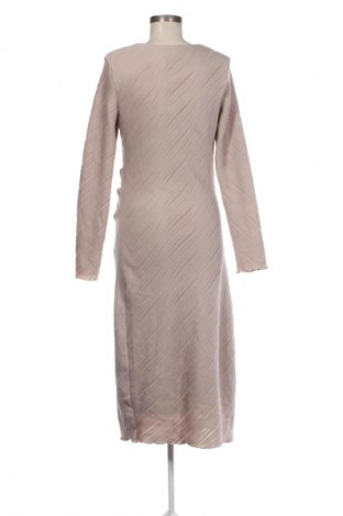 Kleid Mohito, Größe XL, Farbe Aschrosa, Preis 19,99 €