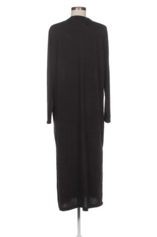 Šaty  Monki, Velikost L, Barva Černá, Cena  429,00 Kč