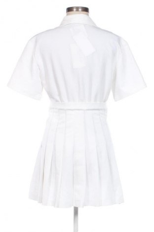 Рокля NA-KD, Размер M, Цвят Бял, Цена 46,99 лв.