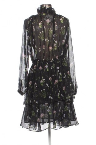 Рокля NA-KD, Размер L, Цвят Многоцветен, Цена 47,88 лв.