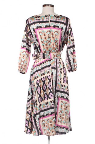 Rochie NEW COLLECTION, Mărime M, Culoare Multicolor, Preț 126,32 Lei