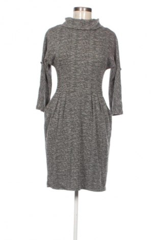 Rochie NIKA, Mărime M, Culoare Multicolor, Preț 925,00 Lei