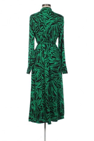 Šaty  New Look, Veľkosť XL, Farba Viacfarebná, Cena  30,95 €