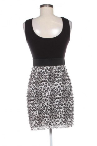 Rochie New Look, Mărime M, Culoare Multicolor, Preț 102,63 Lei