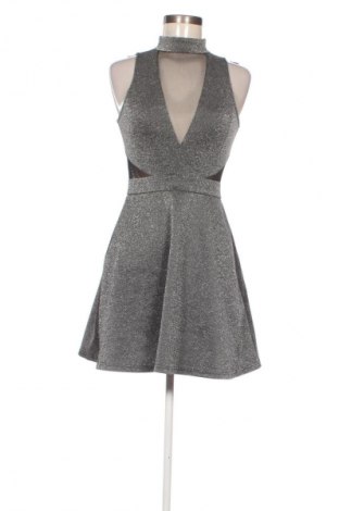 Ruha New Look, Méret S, Szín Ezüstös, Ár 7 800 Ft