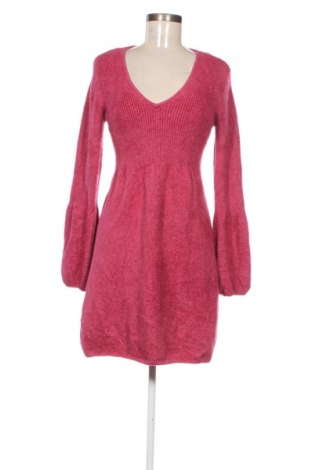 Sukienka Newport News, Rozmiar S, Kolor Różowy, Cena 43,73 zł