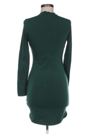 Kleid Nly Trend, Größe M, Farbe Grün, Preis 19,95 €