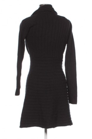 Sukienka Nuna Lie, Rozmiar S, Kolor Czarny, Cena 112,36 zł