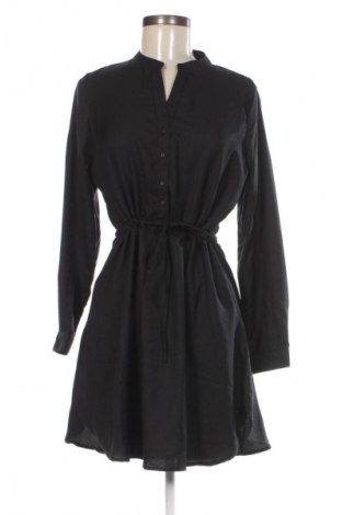 Рокля ONLY, Размер S, Цвят Черен, Цена 62,99 лв.