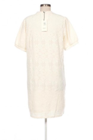 Ruha Object, Méret XL, Szín Ekrü
, Ár 27 669 Ft