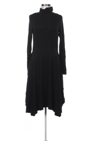 Sukienka Olars Ulla, Rozmiar M, Kolor Czarny, Cena 72,99 zł