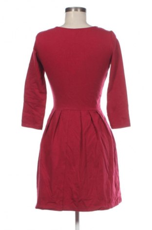 Kleid Oodji, Größe M, Farbe Rot, Preis 11,99 €