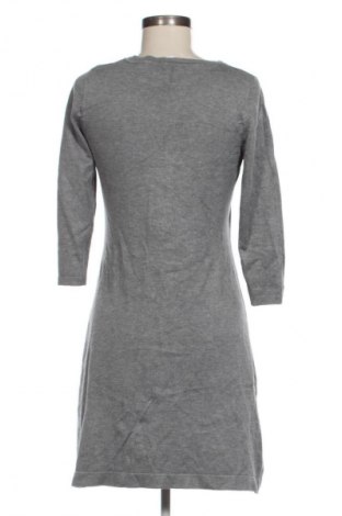 Рокля Oviesse, Размер M, Цвят Сив, Цена 39,14 лв.