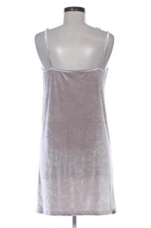 Kleid PUMA, Größe M, Farbe Grau, Preis € 41,94