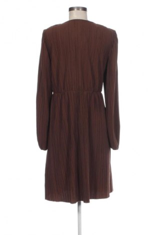 Sukienka Page One, Rozmiar M, Kolor Brązowy, Cena 45,99 zł