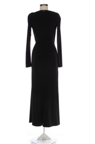 Ruha Patrizia Pepe, Méret M, Szín Fekete, Ár 97 369 Ft