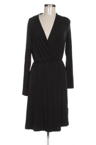 Рокля Pieces, Размер M, Цвят Черен, Цена 26,97 лв.