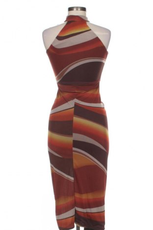 Šaty  Pretty Little Thing, Velikost S, Barva Vícebarevné, Cena  494,00 Kč