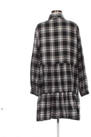 Kleid Primark, Größe XXL, Farbe Mehrfarbig, Preis € 11,99