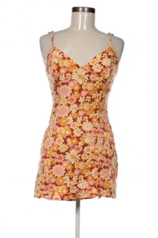 Kleid Pull&Bear, Größe M, Farbe Mehrfarbig, Preis € 7,99