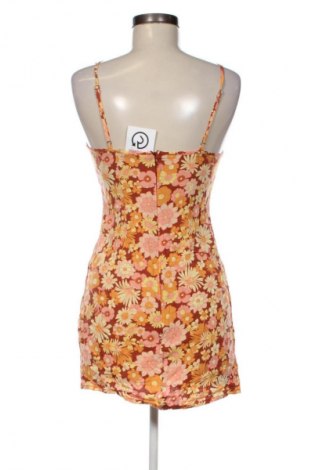 Kleid Pull&Bear, Größe M, Farbe Mehrfarbig, Preis € 7,99