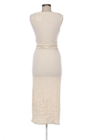 Šaty  Pull&Bear, Velikost M, Barva Béžová, Cena  495,00 Kč