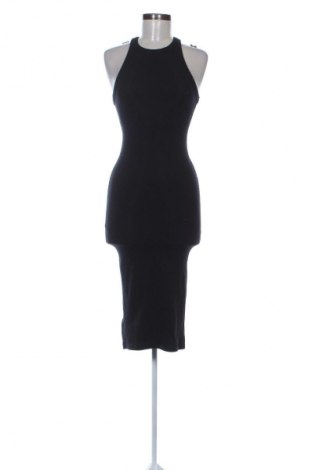 Рокля Pull&Bear, Размер S, Цвят Черен, Цена 39,14 лв.