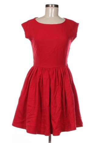 Kleid Pull&Bear, Größe M, Farbe Rot, Preis 10,99 €