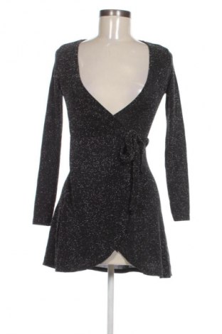 Ruha Pull&Bear, Méret XS, Szín Fekete, Ár 7 179 Ft