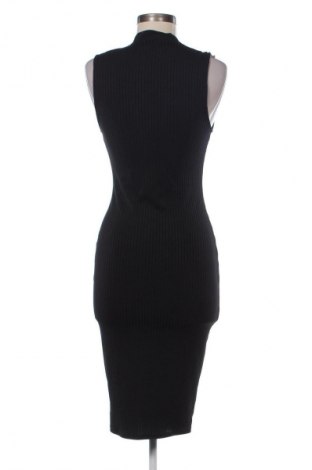 Rochie Pull&Bear, Mărime M, Culoare Negru, Preț 83,99 Lei