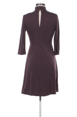 Kleid Q/S by S.Oliver, Größe S, Farbe Lila, Preis 20,99 €