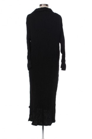 Kleid Reserved, Größe M, Farbe Schwarz, Preis 19,99 €