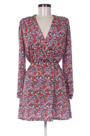 Рокля Reserved, Размер XS, Цвят Многоцветен, Цена 39,03 лв.
