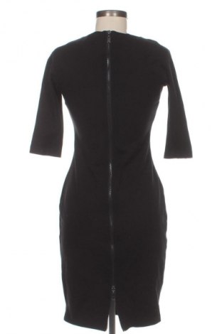 Рокля Reserved, Размер S, Цвят Черен, Цена 39,14 лв.