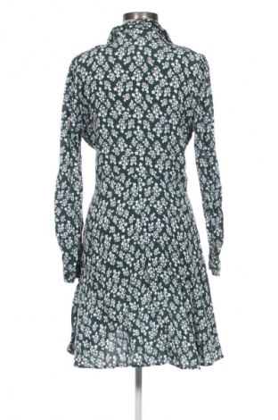 Šaty  Reserved, Velikost L, Barva Vícebarevné, Cena  495,00 Kč