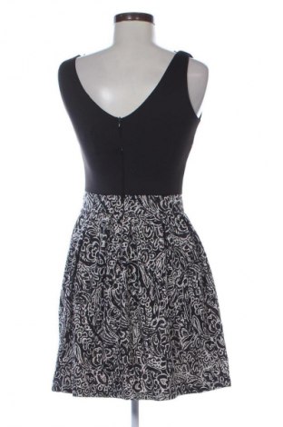 Šaty  Reserved, Veľkosť M, Farba Viacfarebná, Cena  19,95 €