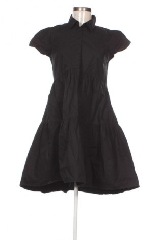 Рокля Reserved, Размер M, Цвят Черен, Цена 39,10 лв.