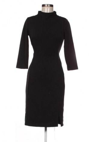 Sukienka Reserved, Rozmiar S, Kolor Czarny, Cena 47,99 zł