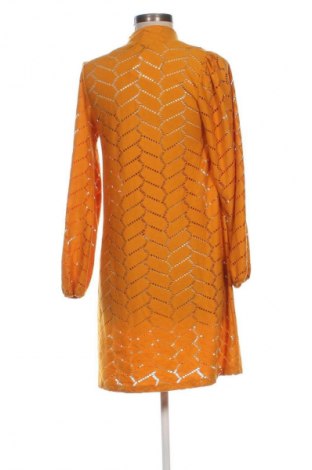 Рокля Reserved, Размер XS, Цвят Оранжев, Цена 18,99 лв.
