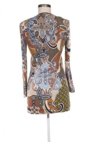 Рокля Riani, Размер S, Цвят Многоцветен, Цена 205,00 лв.