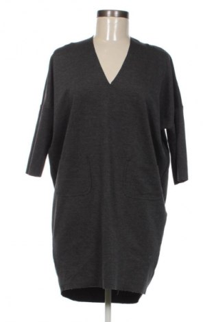 Рокля Rinascimento, Размер M, Цвят Многоцветен, Цена 44,99 лв.