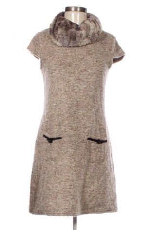 Рокля Rinascimento, Размер L, Цвят Многоцветен, Цена 34,99 лв.