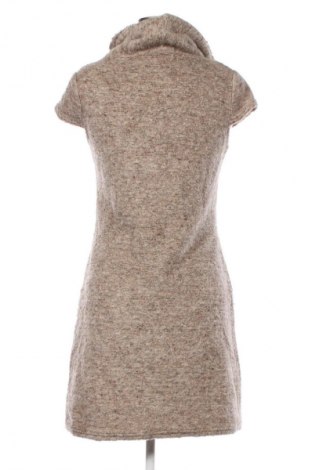 Рокля Rinascimento, Размер L, Цвят Многоцветен, Цена 34,99 лв.